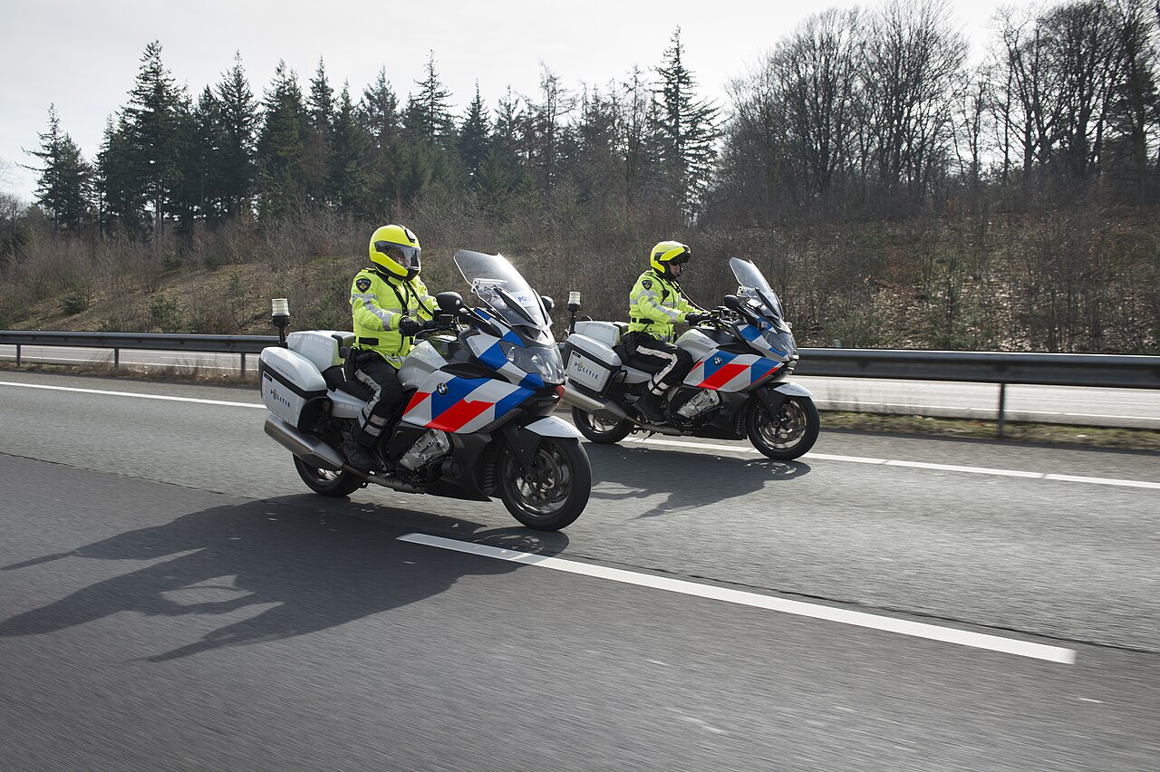BMW K1600GT