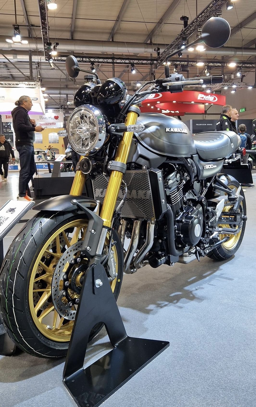 Kawasaki Z900-RS