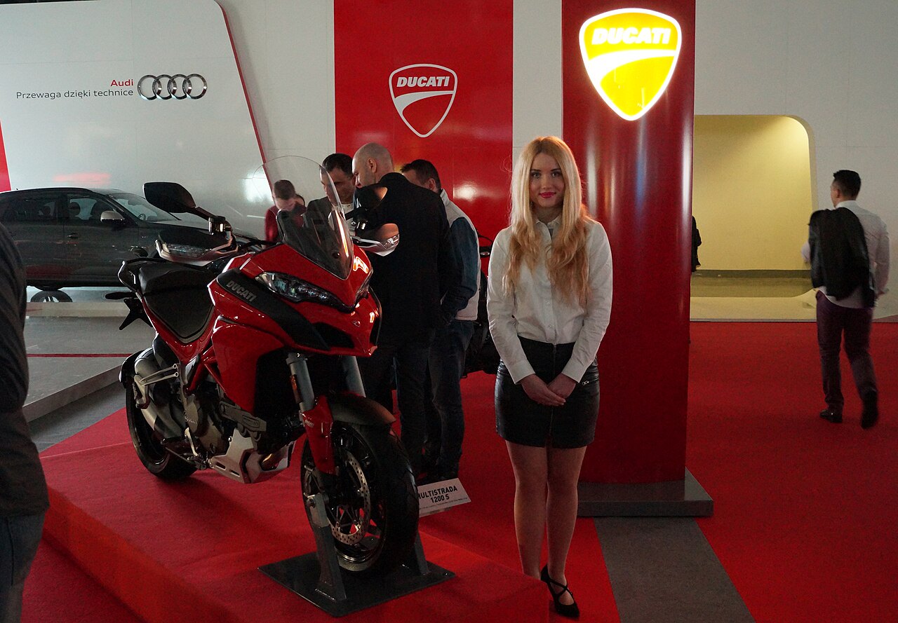 Ducati Multistrada-1200S