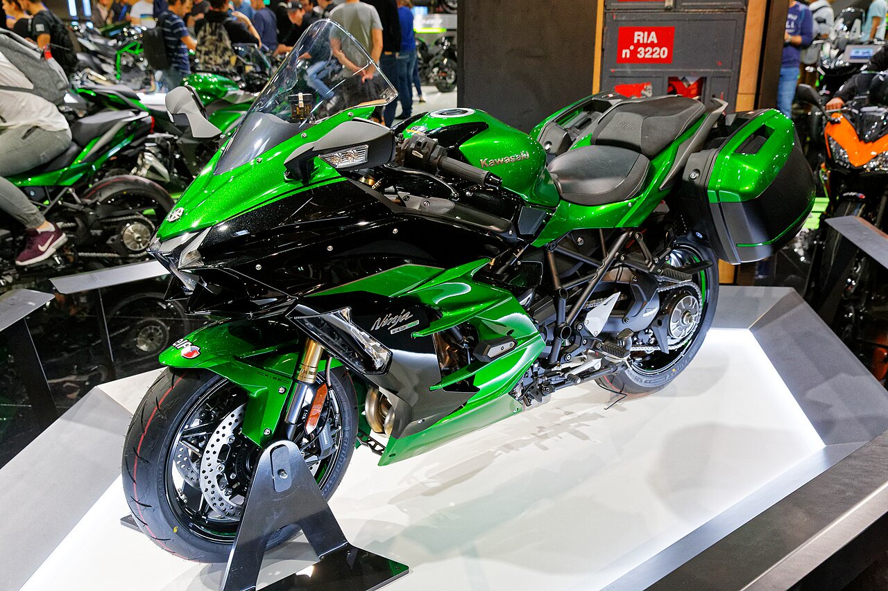 Kawasaki H2-SX NINJA