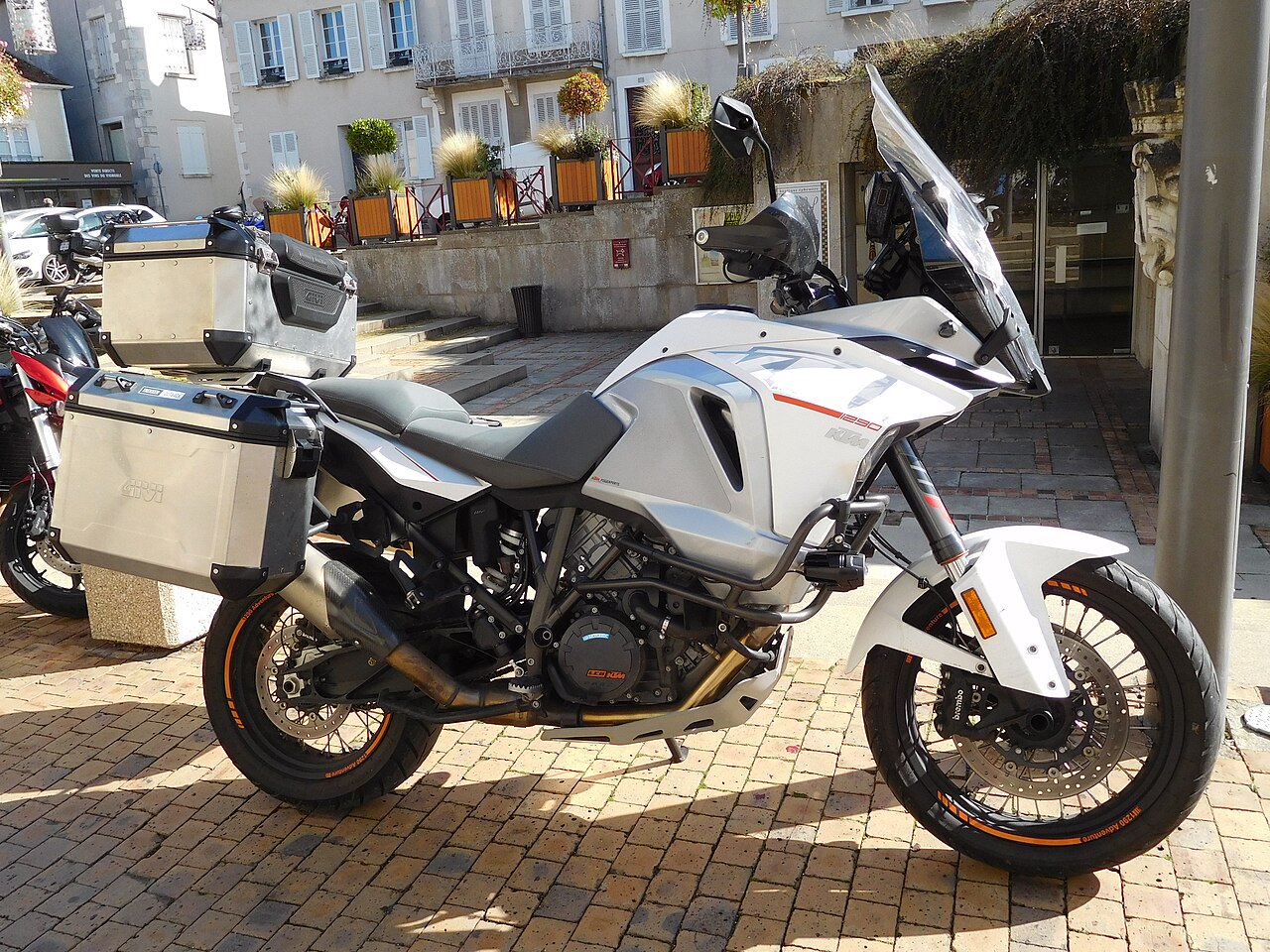 KTM SUPER-ADVENTURE- 1290S