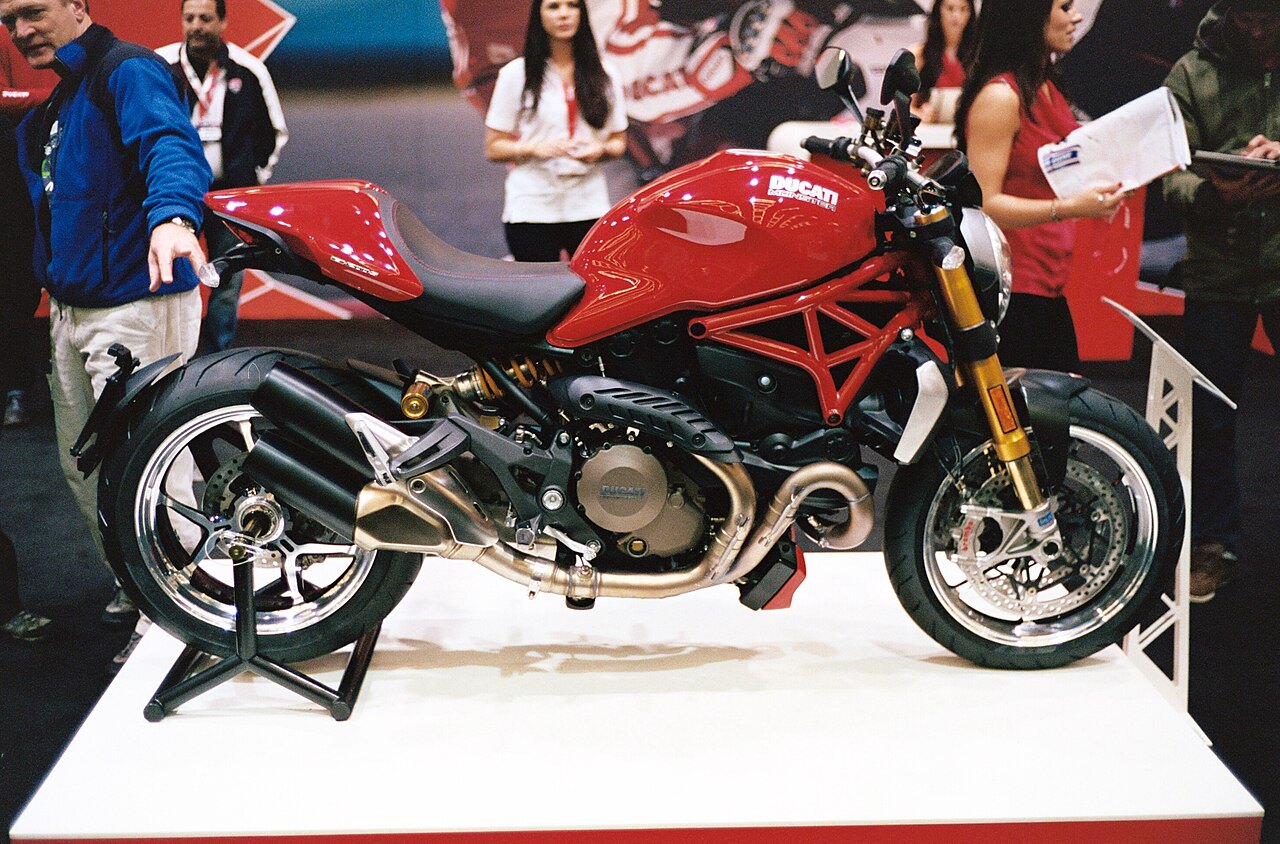 Ducati MONSTER-1200