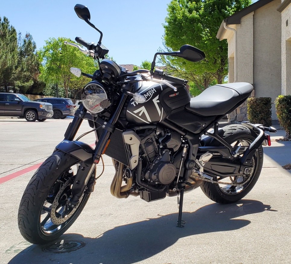 תצלום דגם - Triumph TRIDENT-660-TRIBUTE