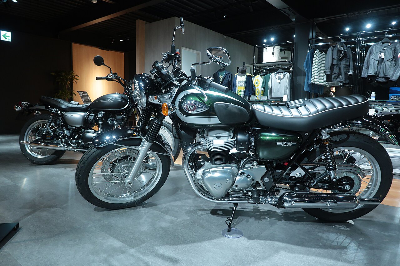 Kawasaki W-800
