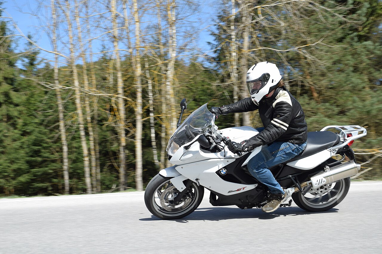 BMW F800GT