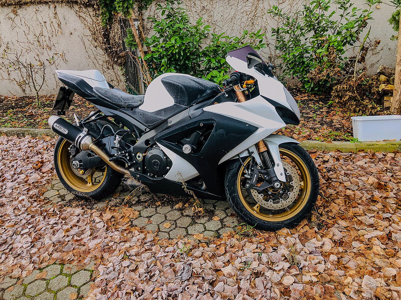 Suzuki GSX-S1000A 999 2015