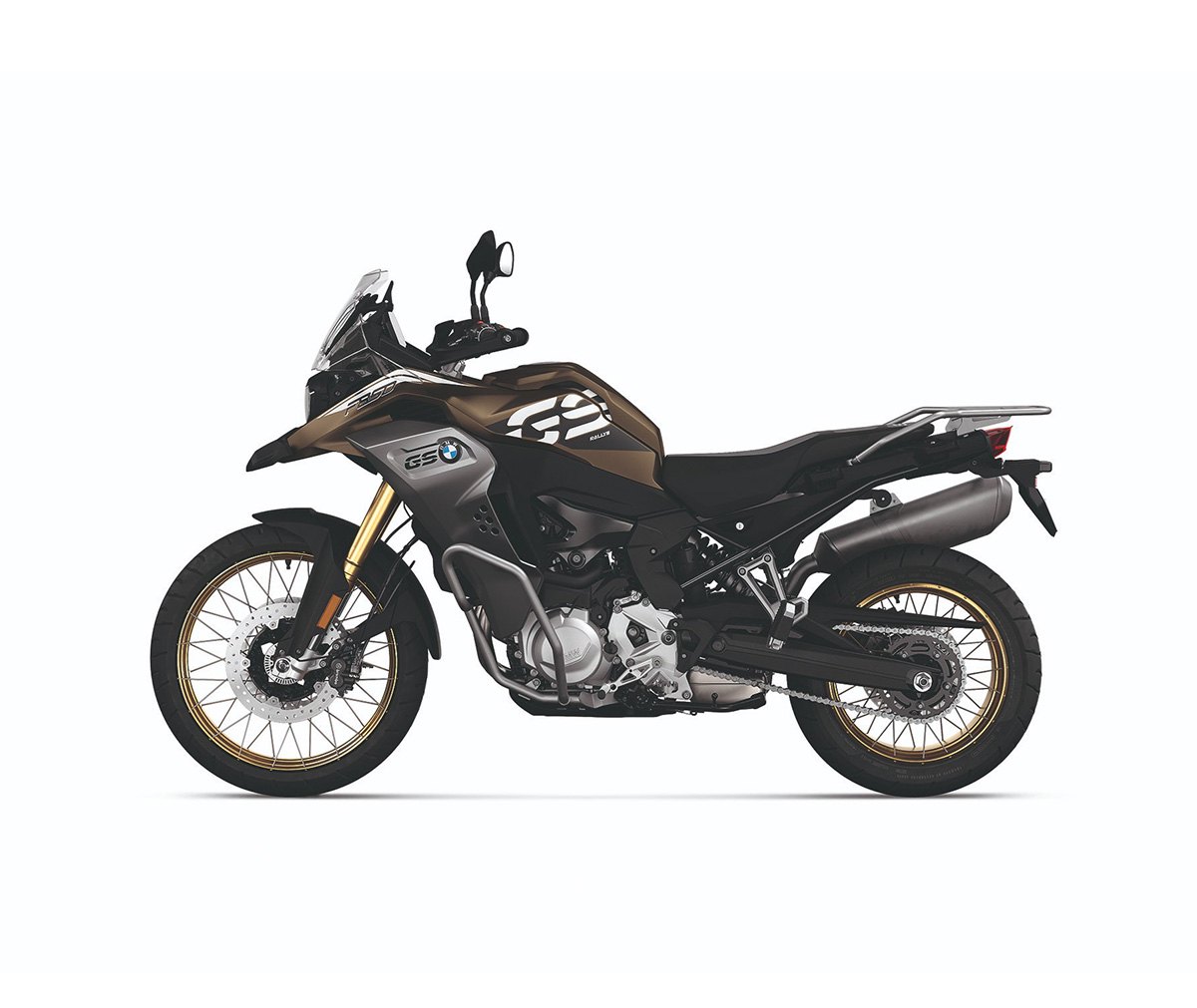אופנוע BMW R1250GS בצבע אפור-זהב, צילום צד, מוצב בחלל תצוגה עם חלון ברקע, עם מנוע מפואר וגלגלים זהובים