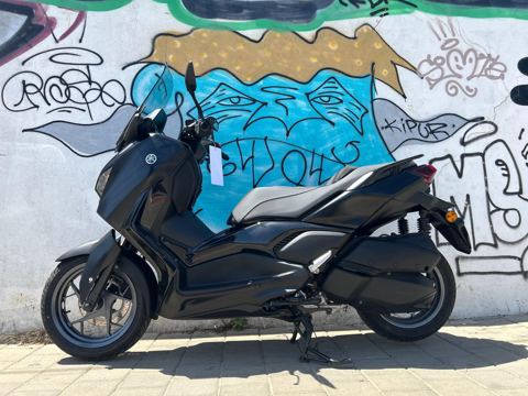 תצלום 3 - X MAX 300 TECH MAX