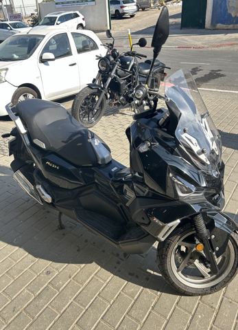תצלום 2 - ADX 125