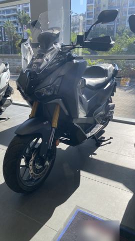 תצלום 2 - SYM ADX 400