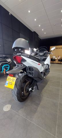 תצלום 3 - SYM TL508
