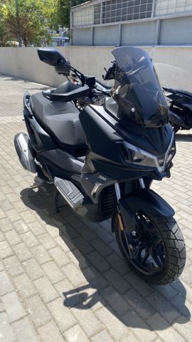 תצלום 1 - SYM ADX 300