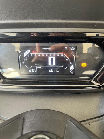 תצלום 3 - yamaha xmax 300 25